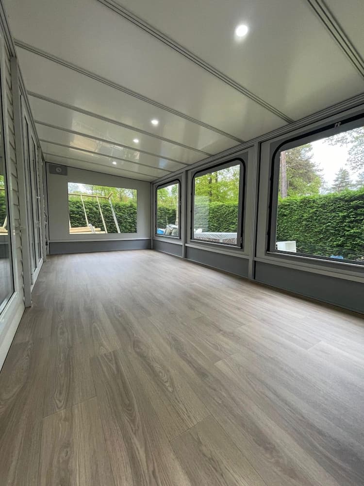 auvent smal interieur grandes fenetres