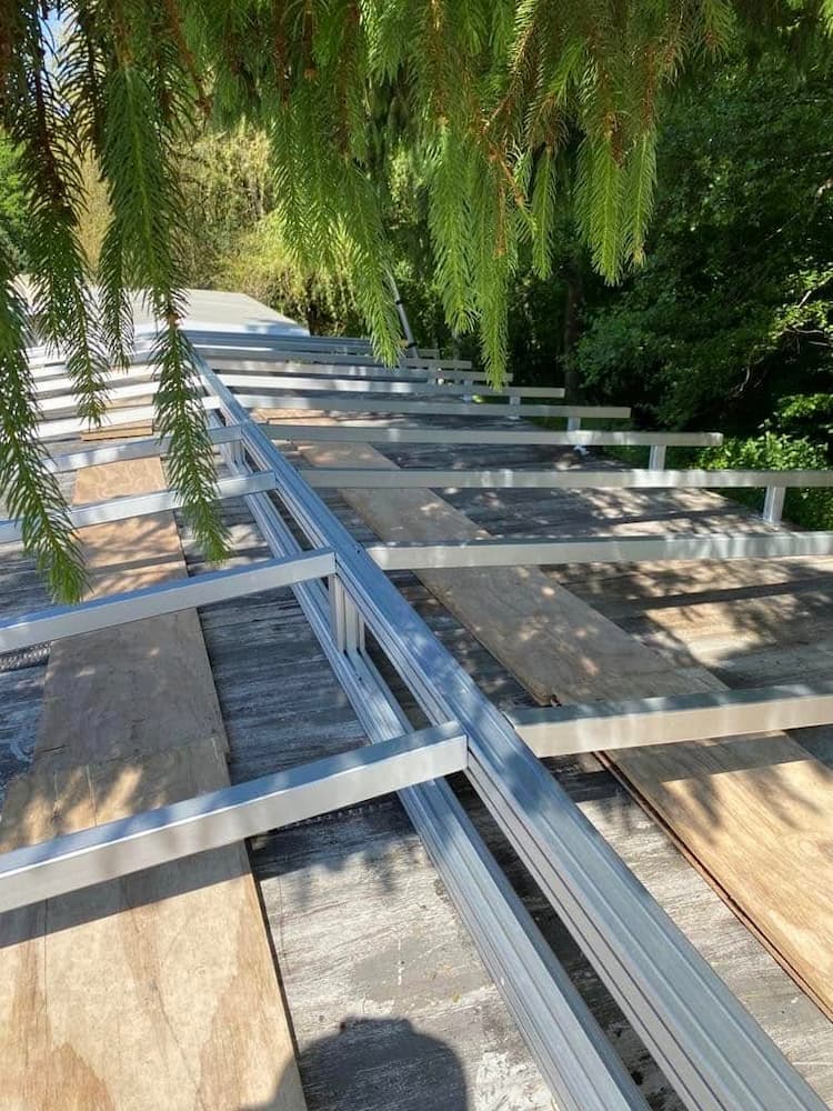 structure toit de protection de caravane